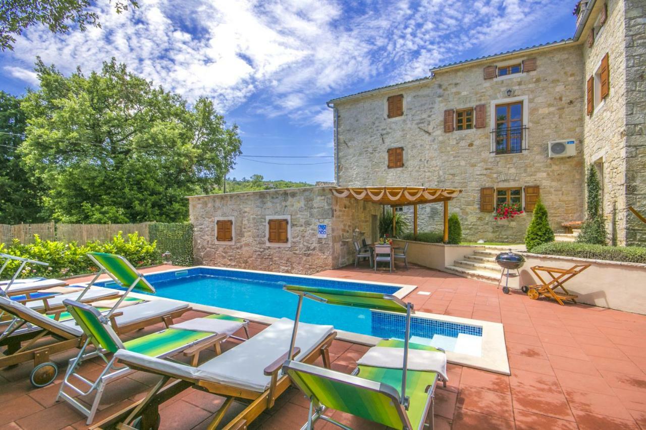 Villa Angela E Giovanni Vizinada Екстер'єр фото